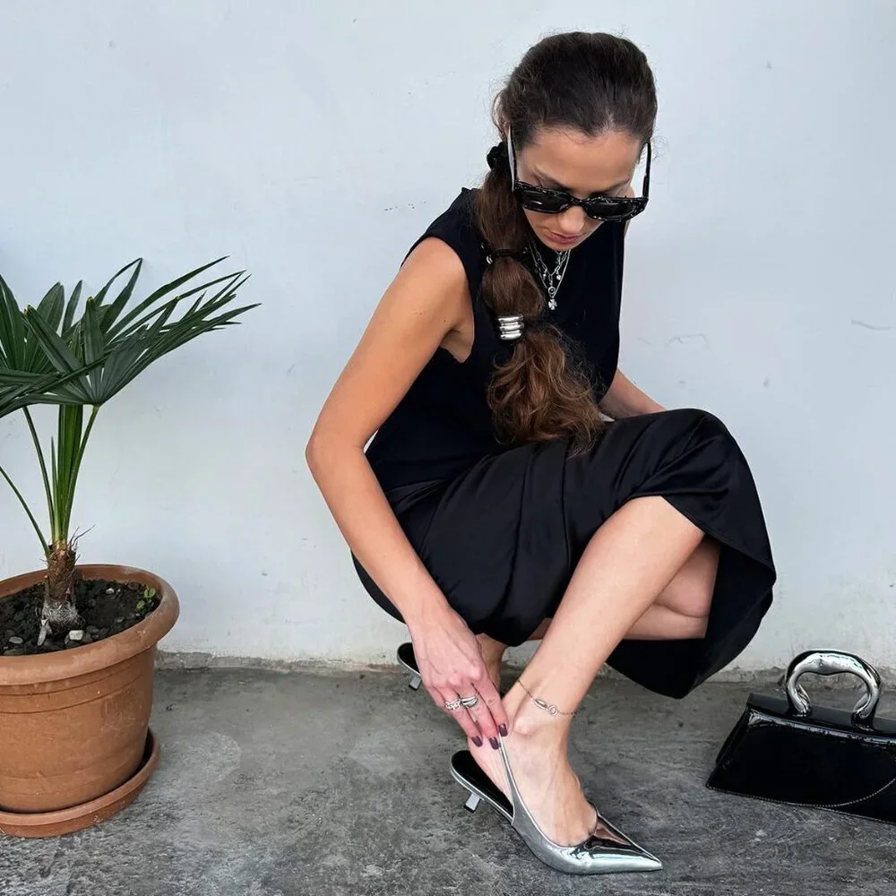 Women Slingback Silver Heel Pumps Dressy Kitten Heels Sandals Wide Width Shoes - Picture 2 of 6